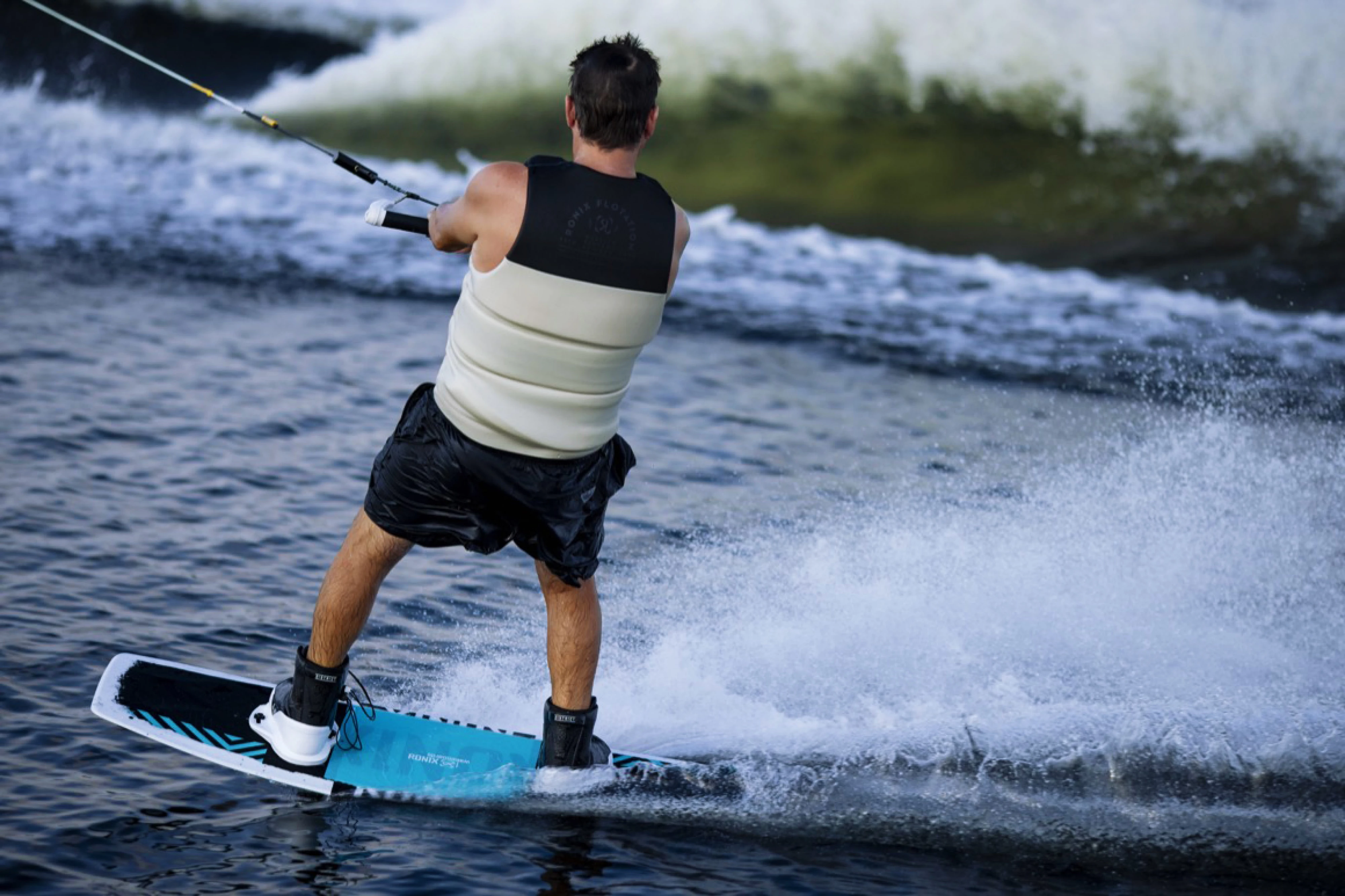 GALLERY-2022 Ronix District Boot Chad Sharpe 865.jpg