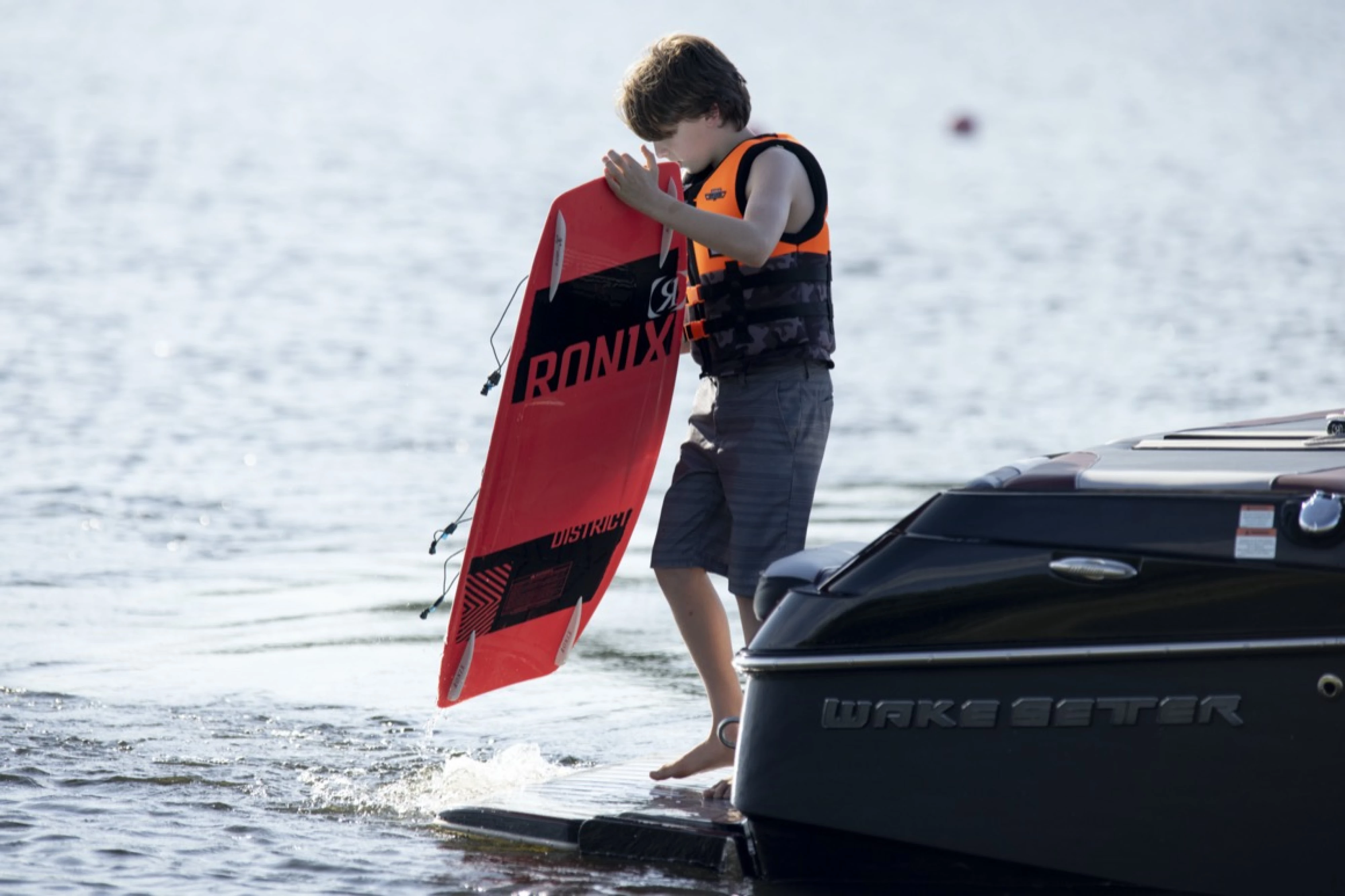 GALLERY_2022 Ronix District 129 Board 1053.jpg