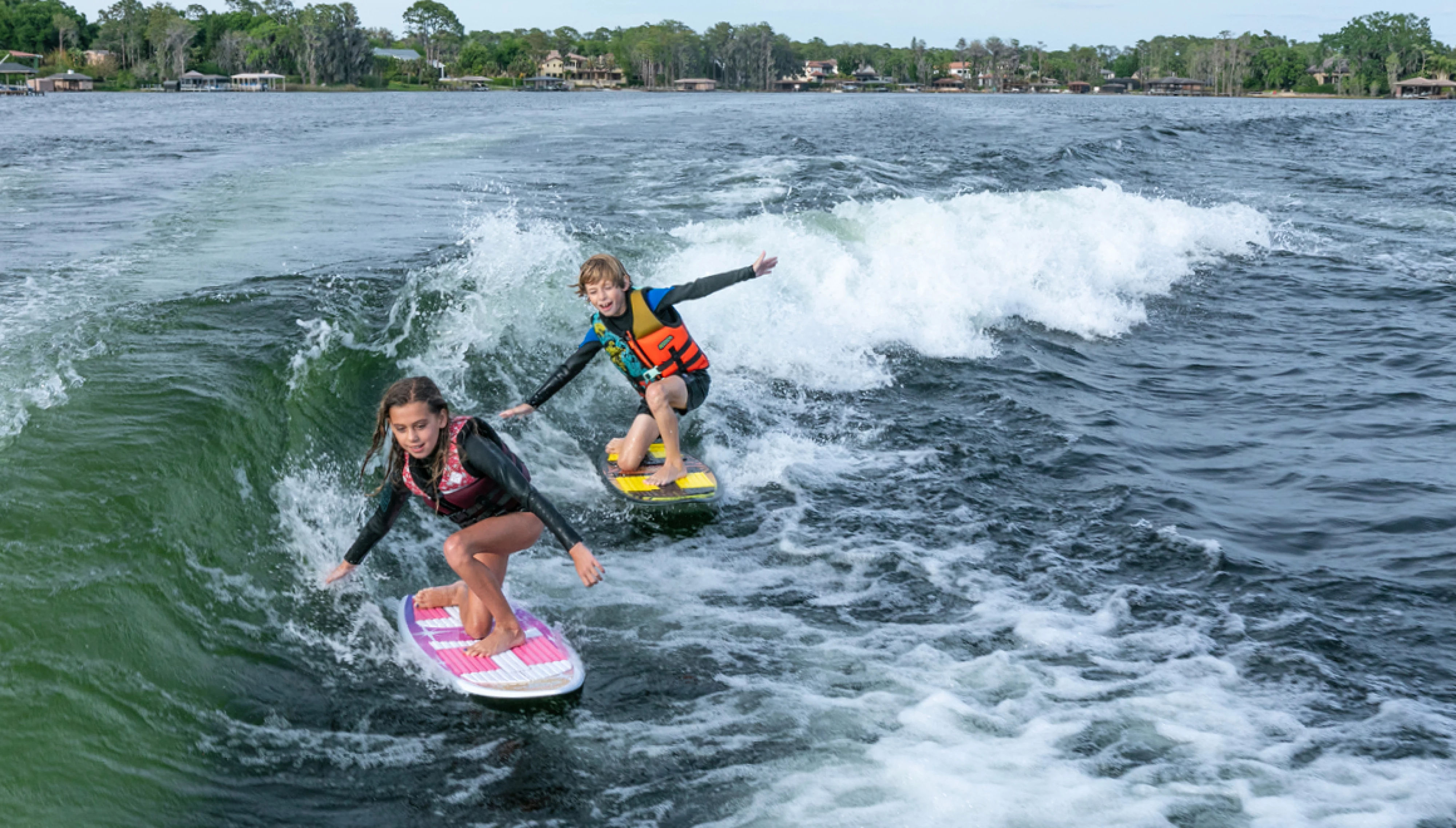 RNX25_ProductGallery_1160x660_SonicFishGirls4