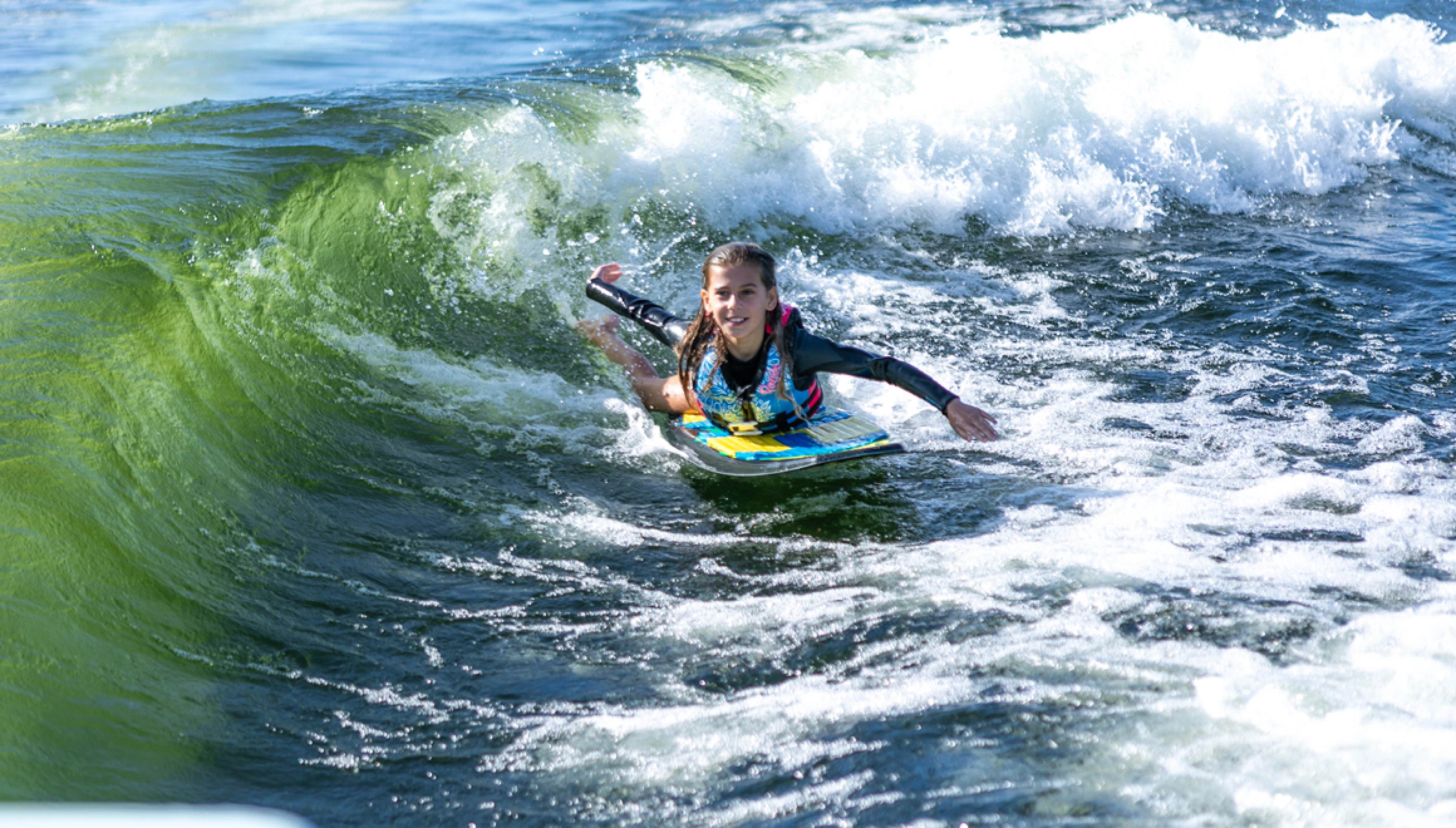 RNX25_ProductGallery_1160x660_SonicPowertail