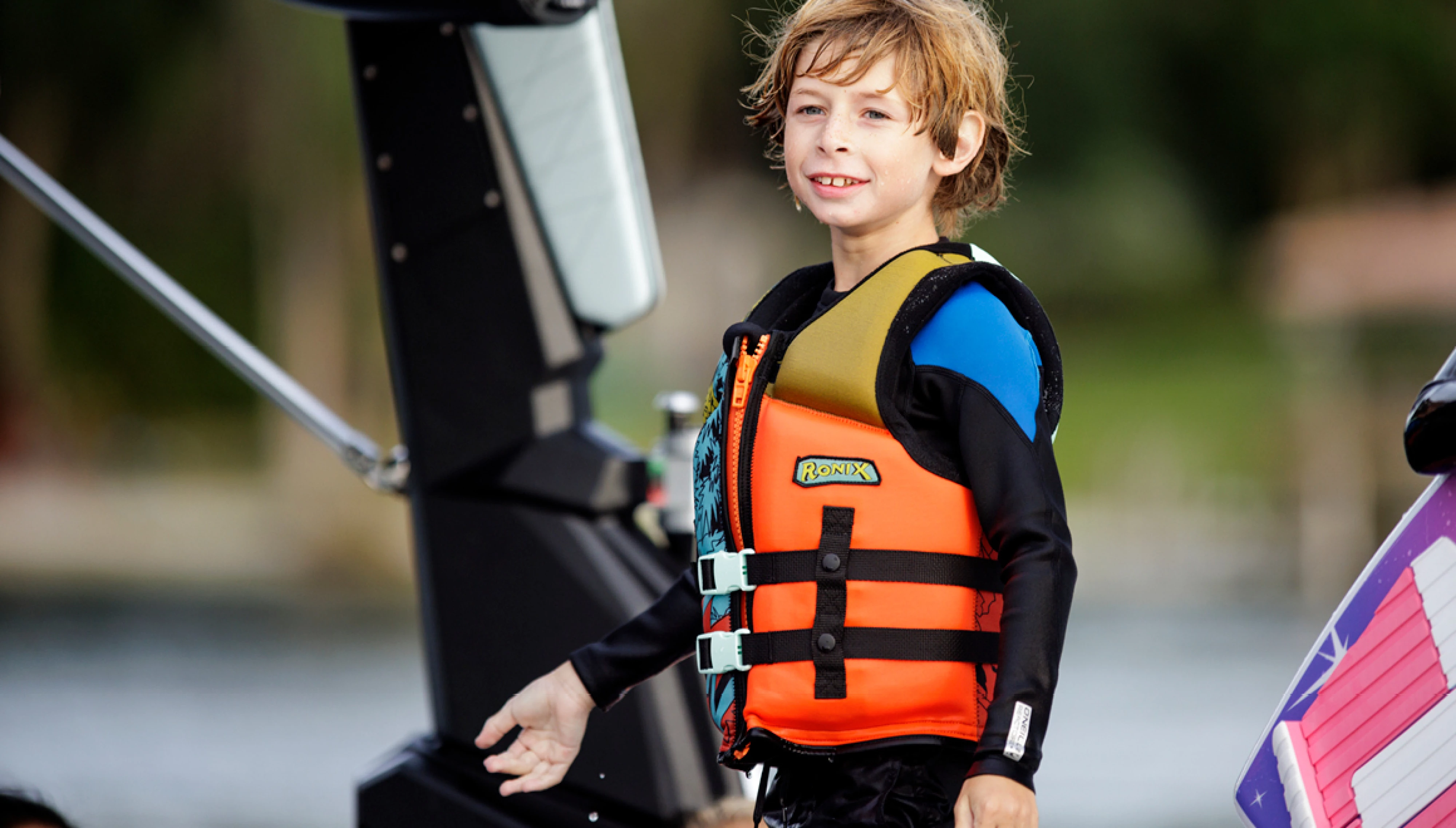 RNX25_ProductGallery_1160x660_VisionChild6