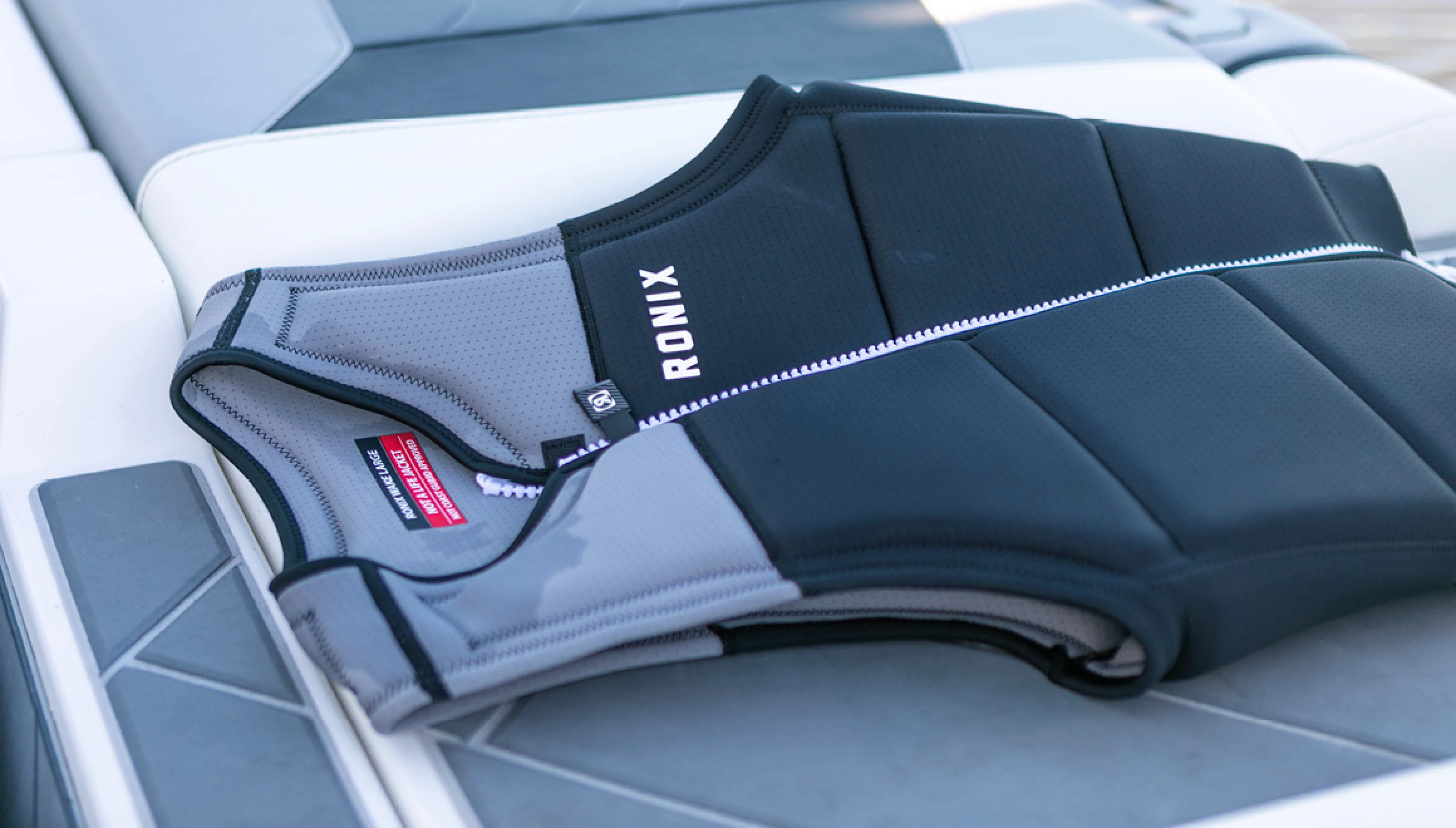 RNX25_ProductGallery_1160x660_Presidente7