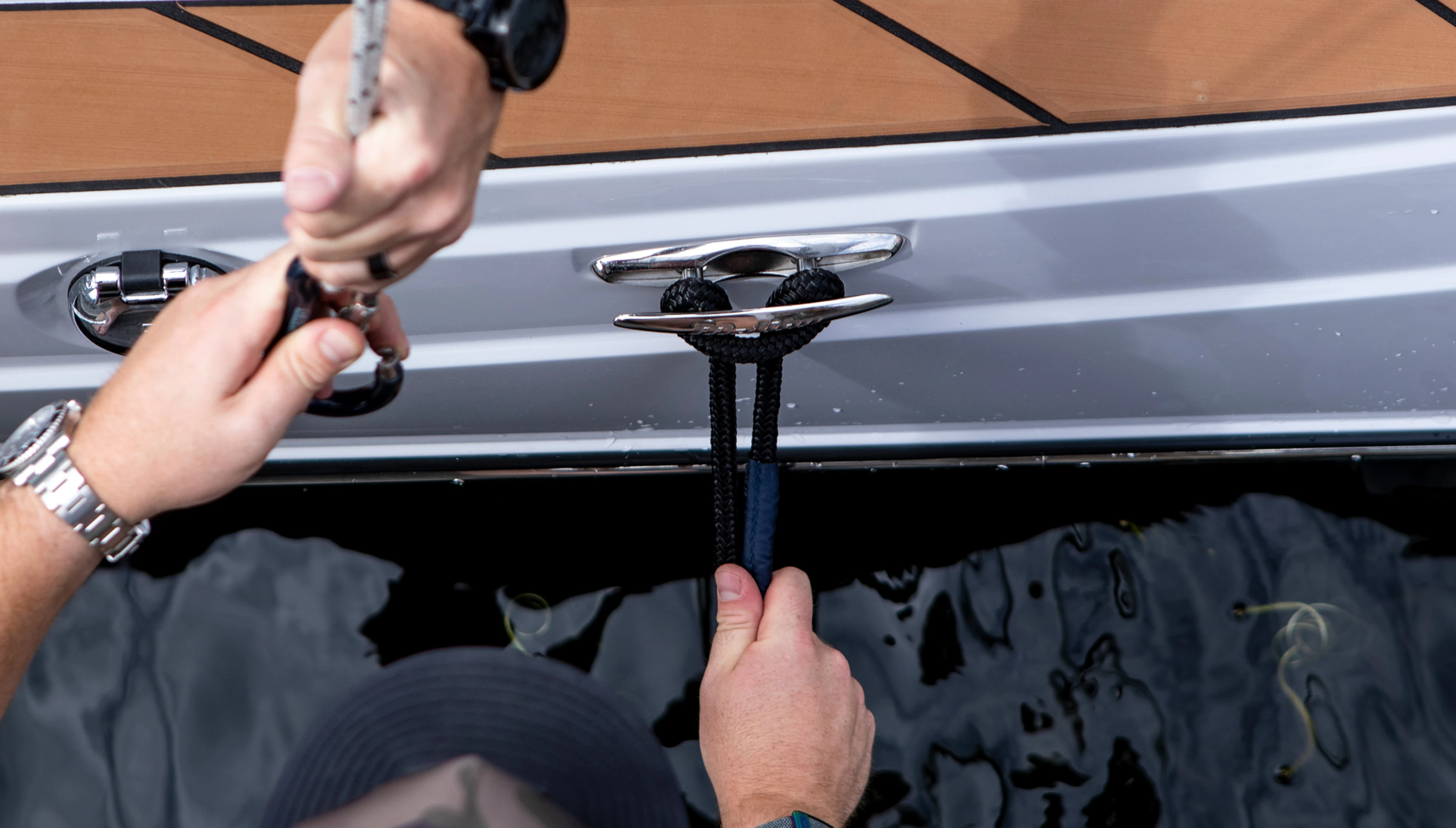 4 GALLERY MOORING LINE