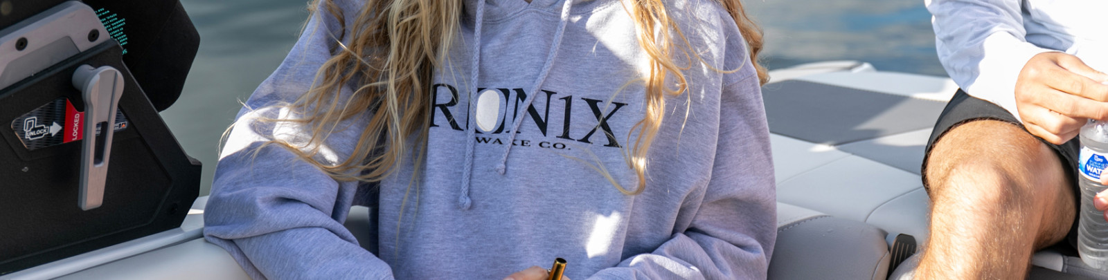 THROWBACK HOODIE RONIX APPAREL 2