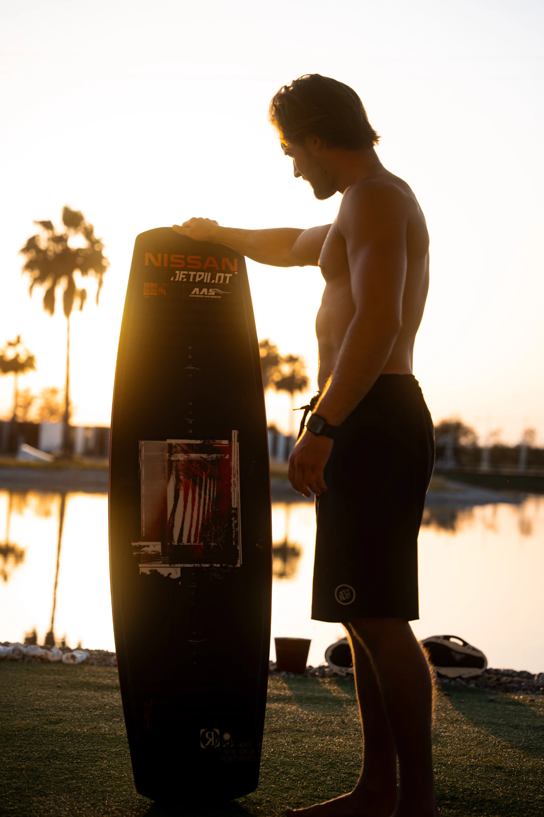 https://ronixwake.com/asset/6851cee5b04ae/MAX-MILDER-RONIX-TEAM-ATHLETE-PROFILE-IMAGE.jpg