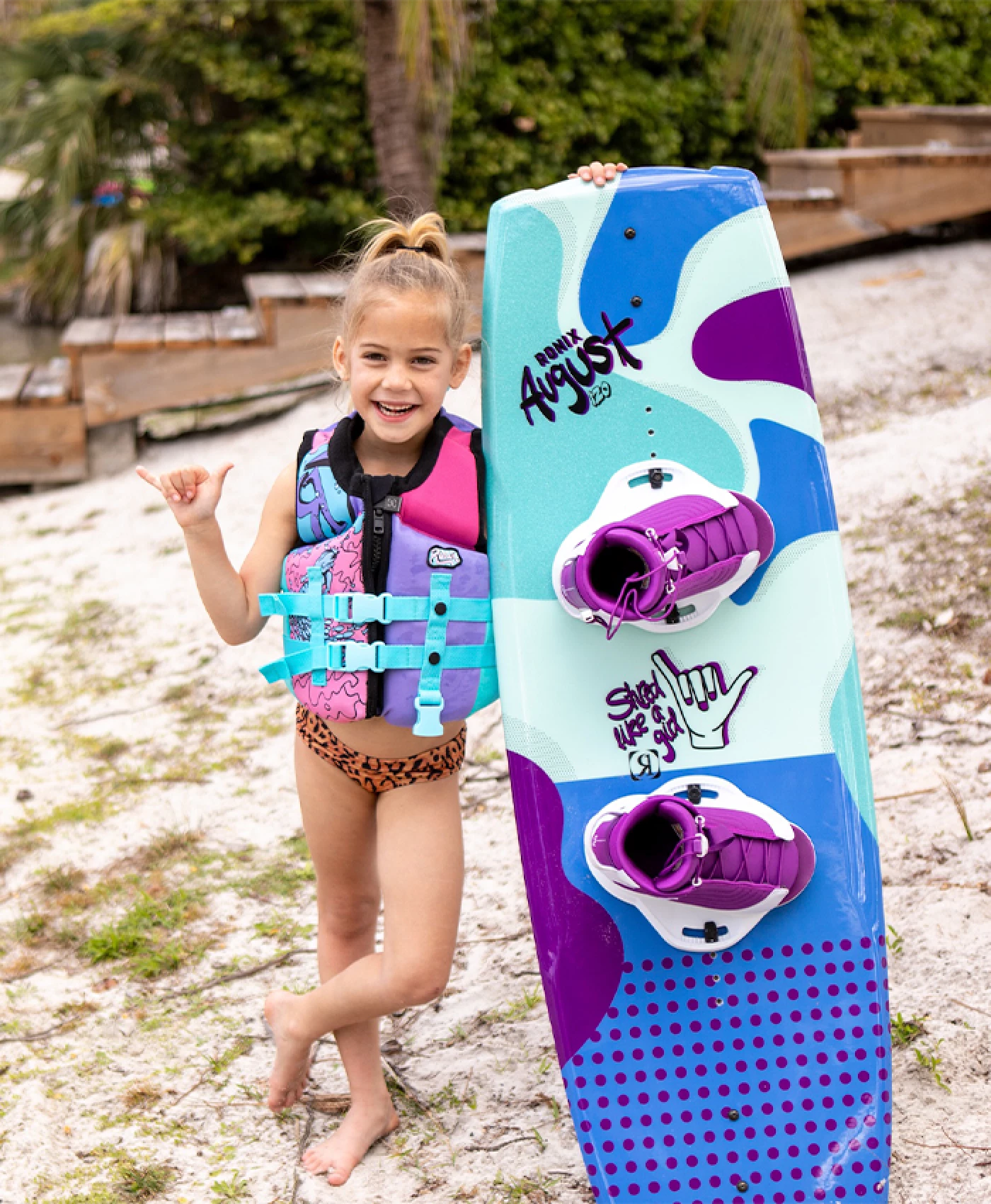 RONIX WAKEBOARDS - AUGUST - 415