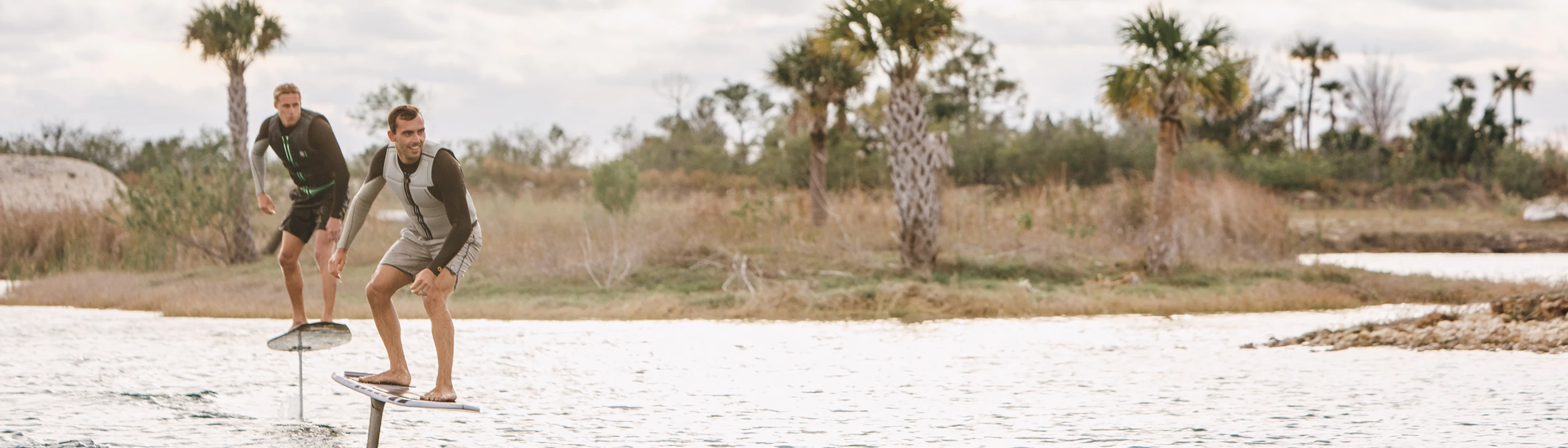 RONIX VESTS SUPREME - 2026 - BANNER IMAGE
