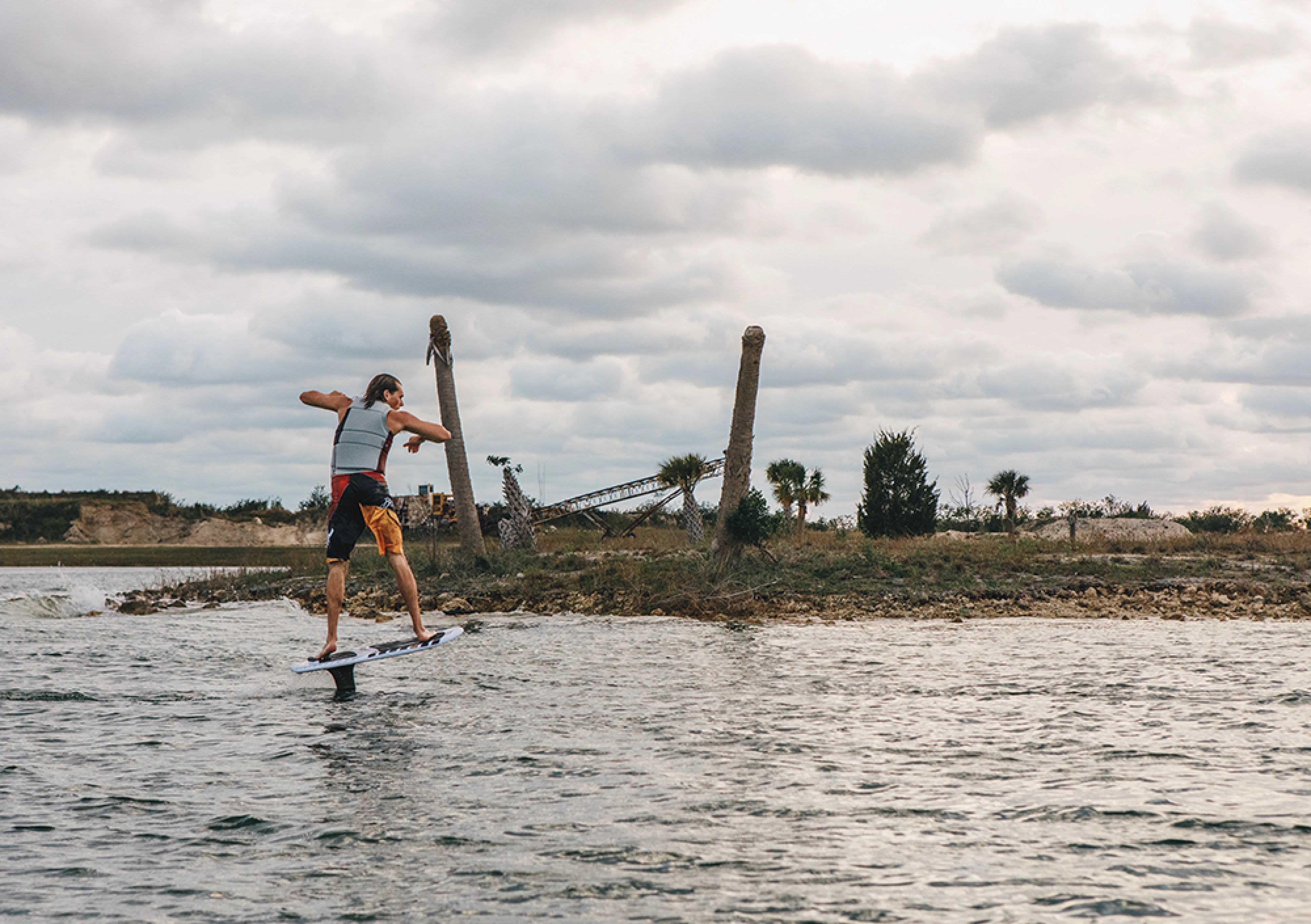 RONIX VESTS SUPREME - 2026 - GALLERY 8