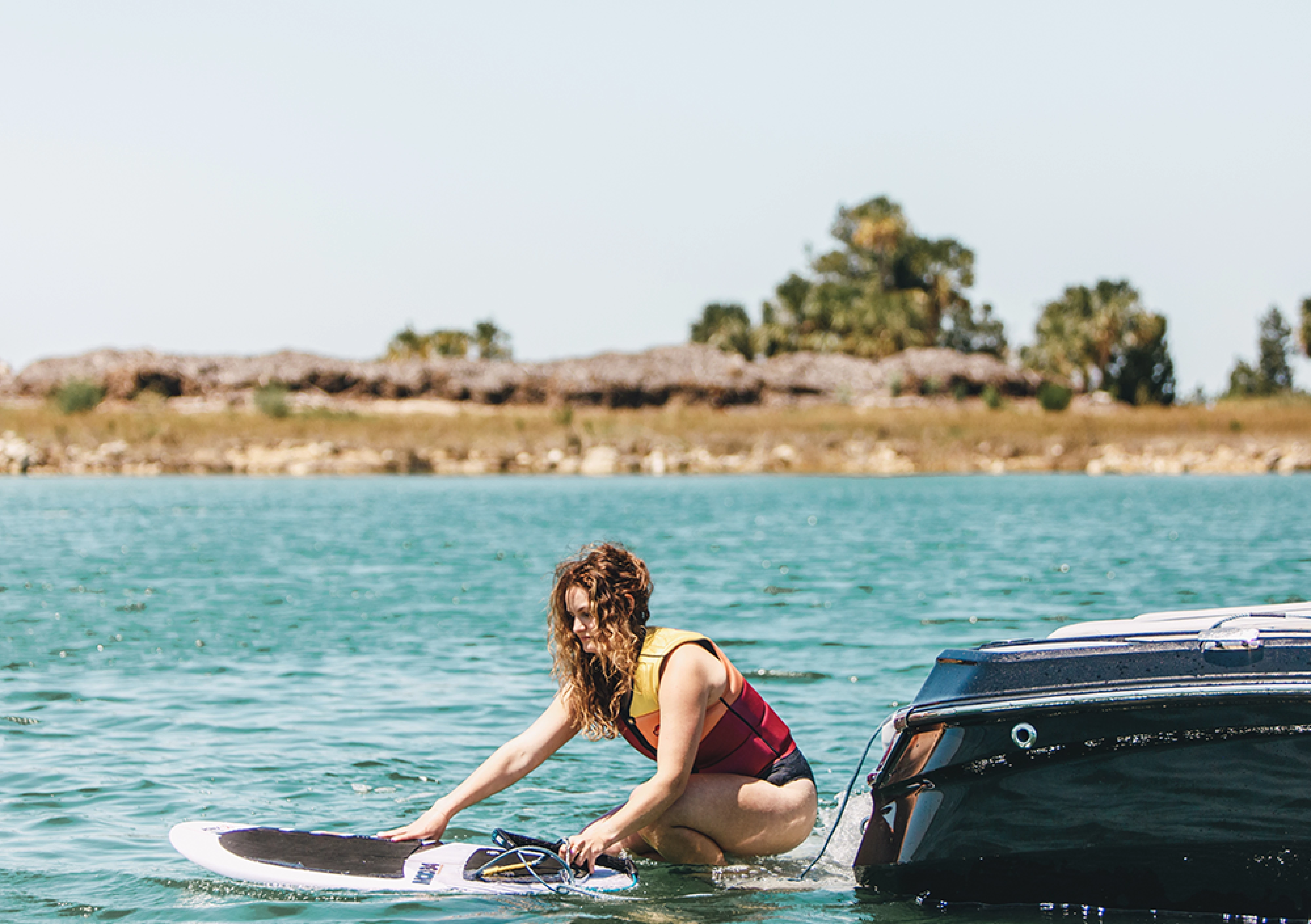 RONIX VESTS CORAL - 2026 - GALLERY 2