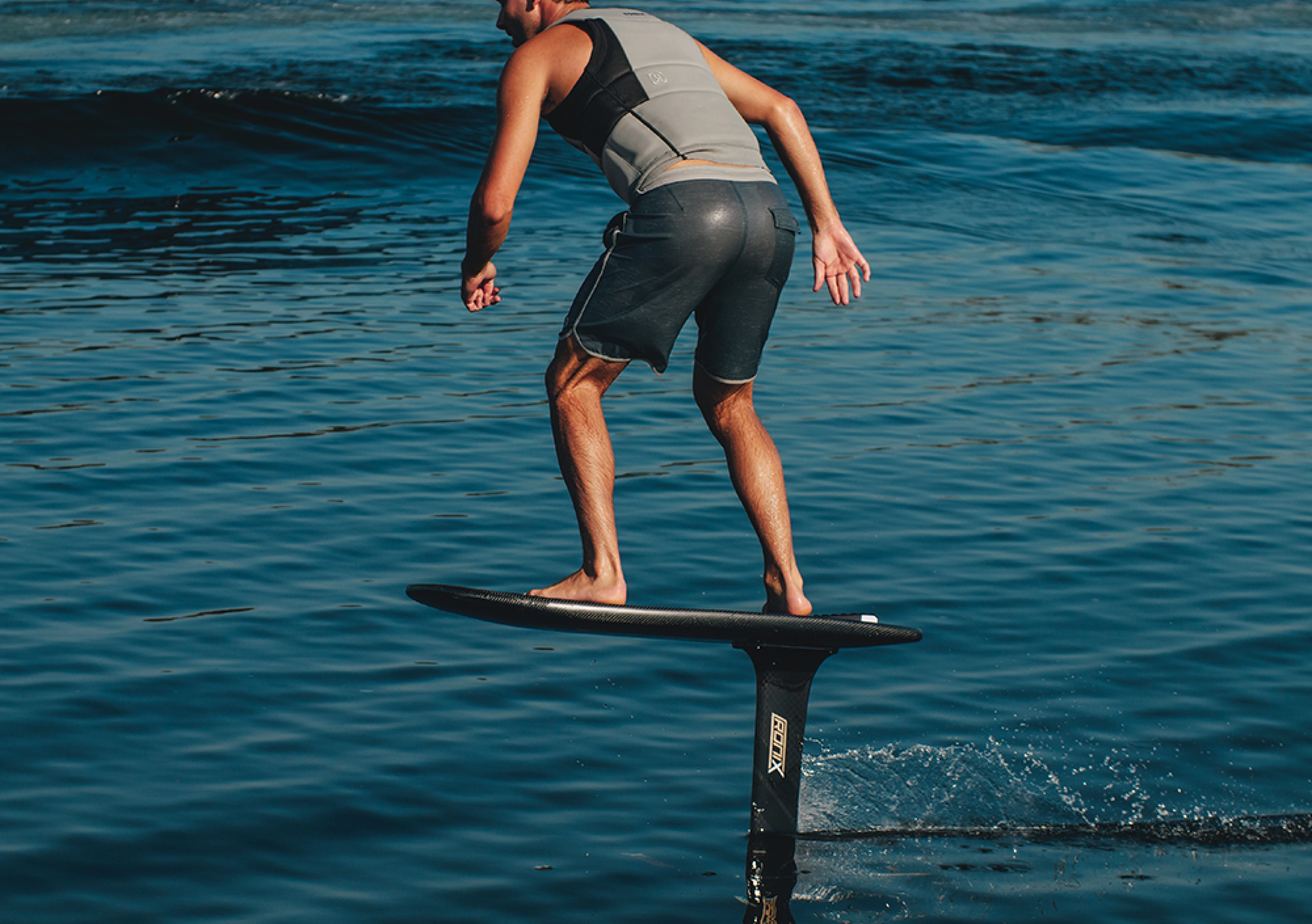 RONIX FOILS BLACKBIRD - 2026 - BANNER IMAGE 5