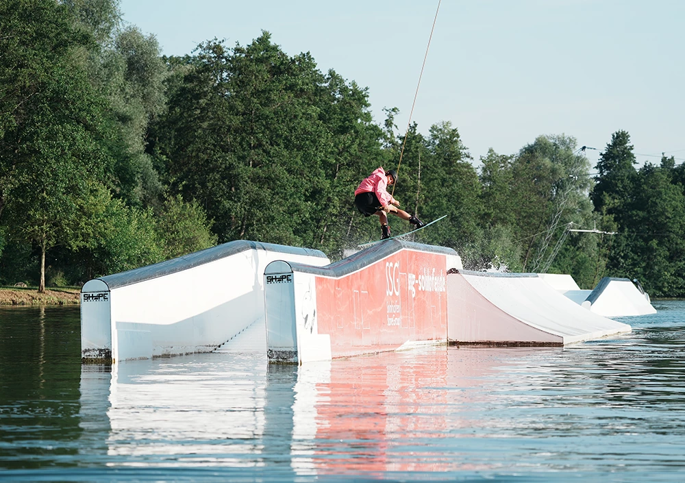 LOWER GALLERY JAMIE 1