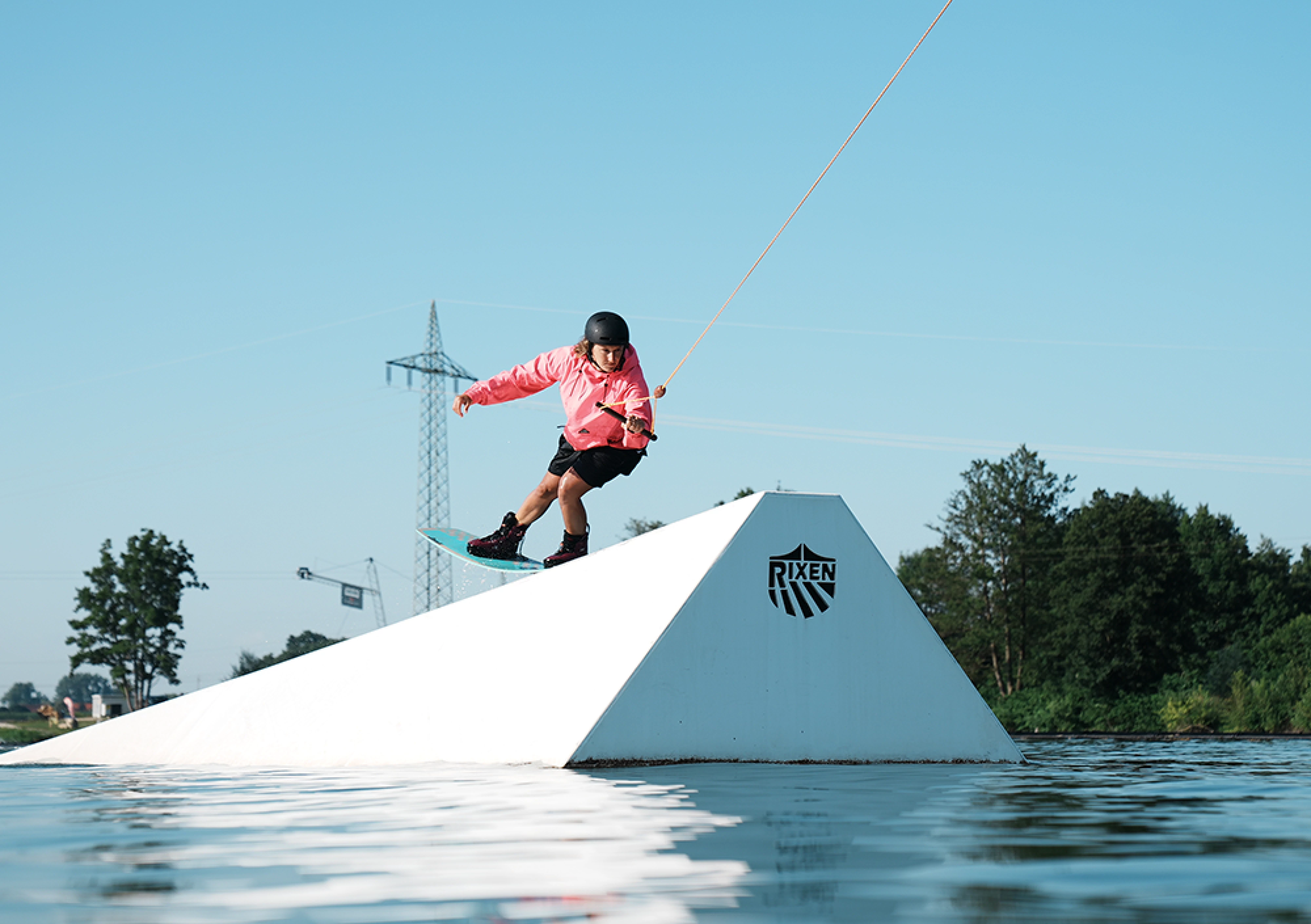 LOWER GALLERY JAMIE 4