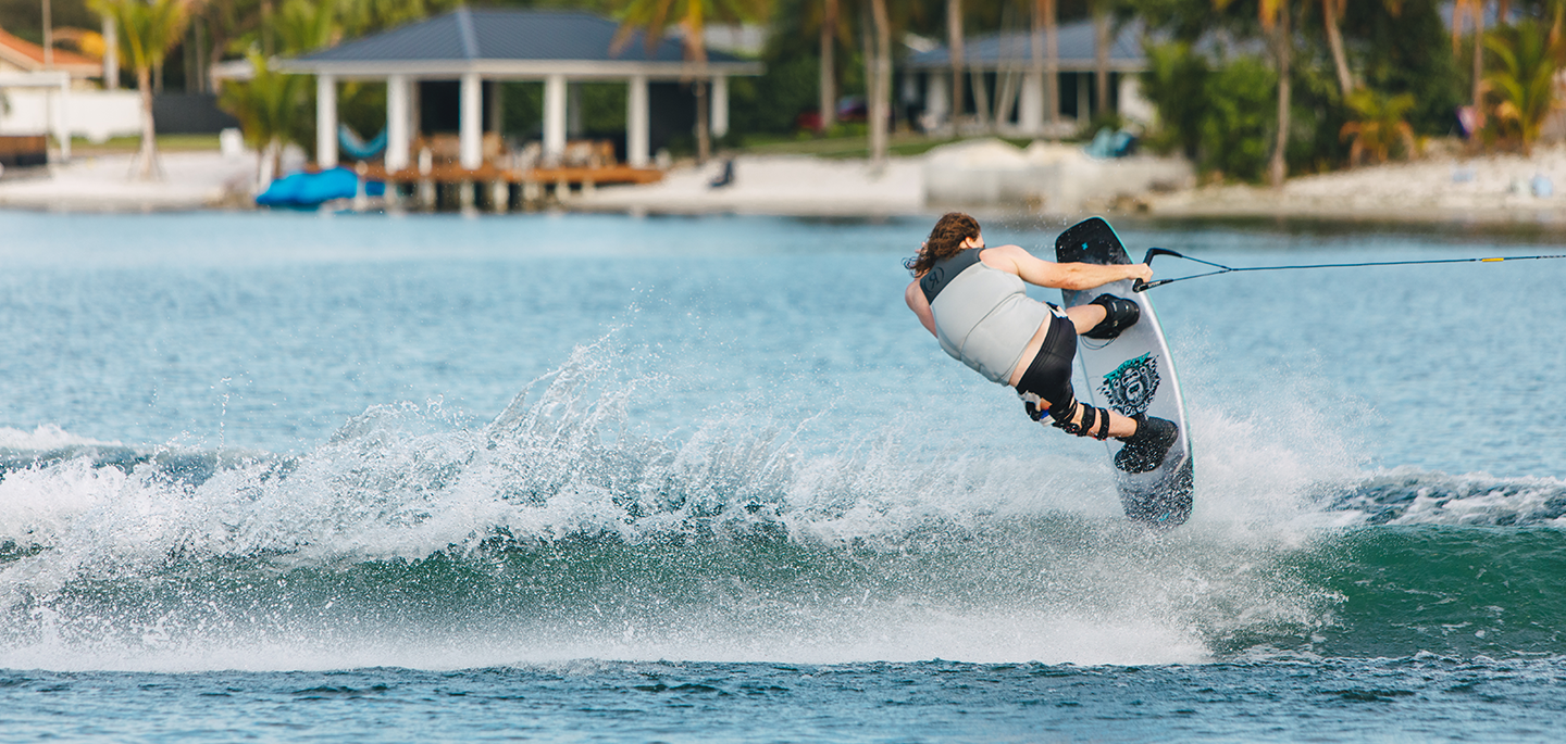 ウェイクボード板　コンクリート134 Ronix Parks Bonifay Design 134 ウェイクボード Ronix Parks | cm 0 Arc