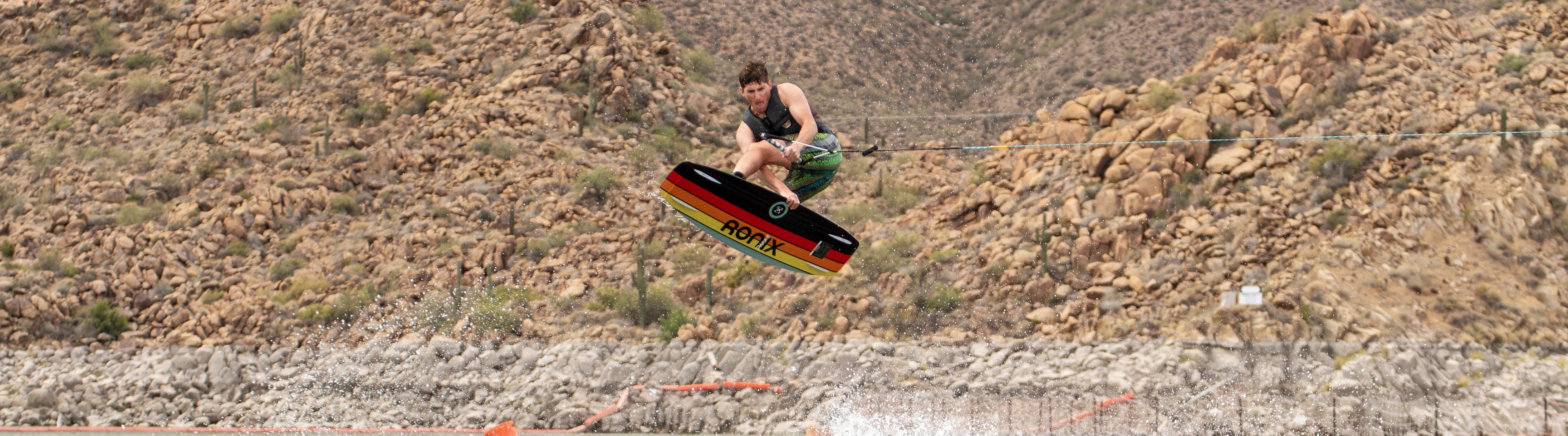 RONIX-ACTION-WAKEBOARD-MENS-PARKS-MODELLO-2027-MG_9940