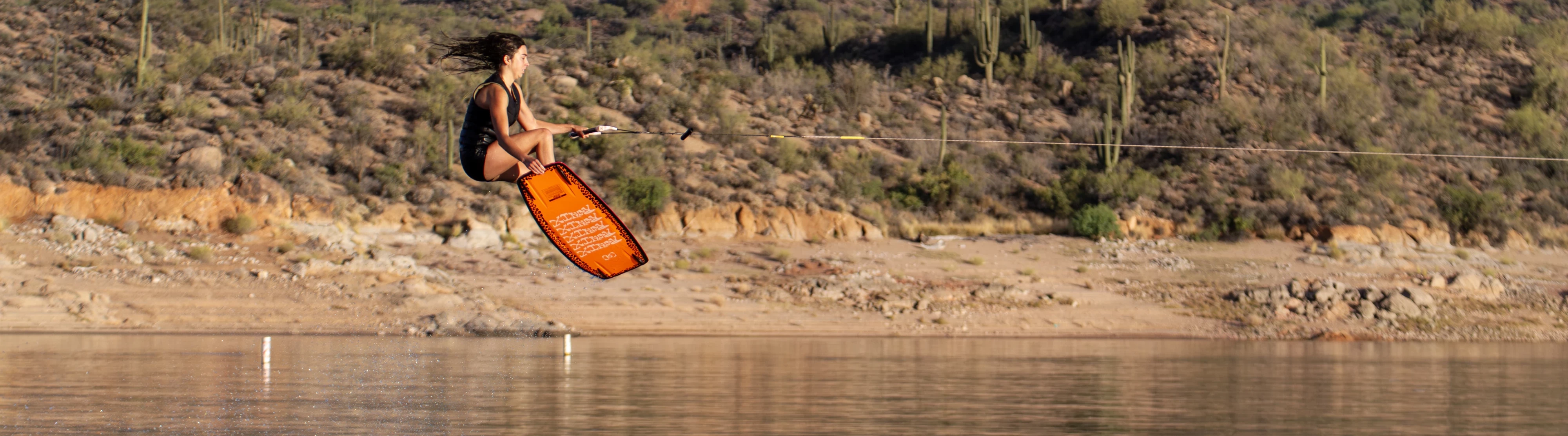 RONIX-ACTION-WAKEBOARDS-WOMENS-RISE_MG_8053