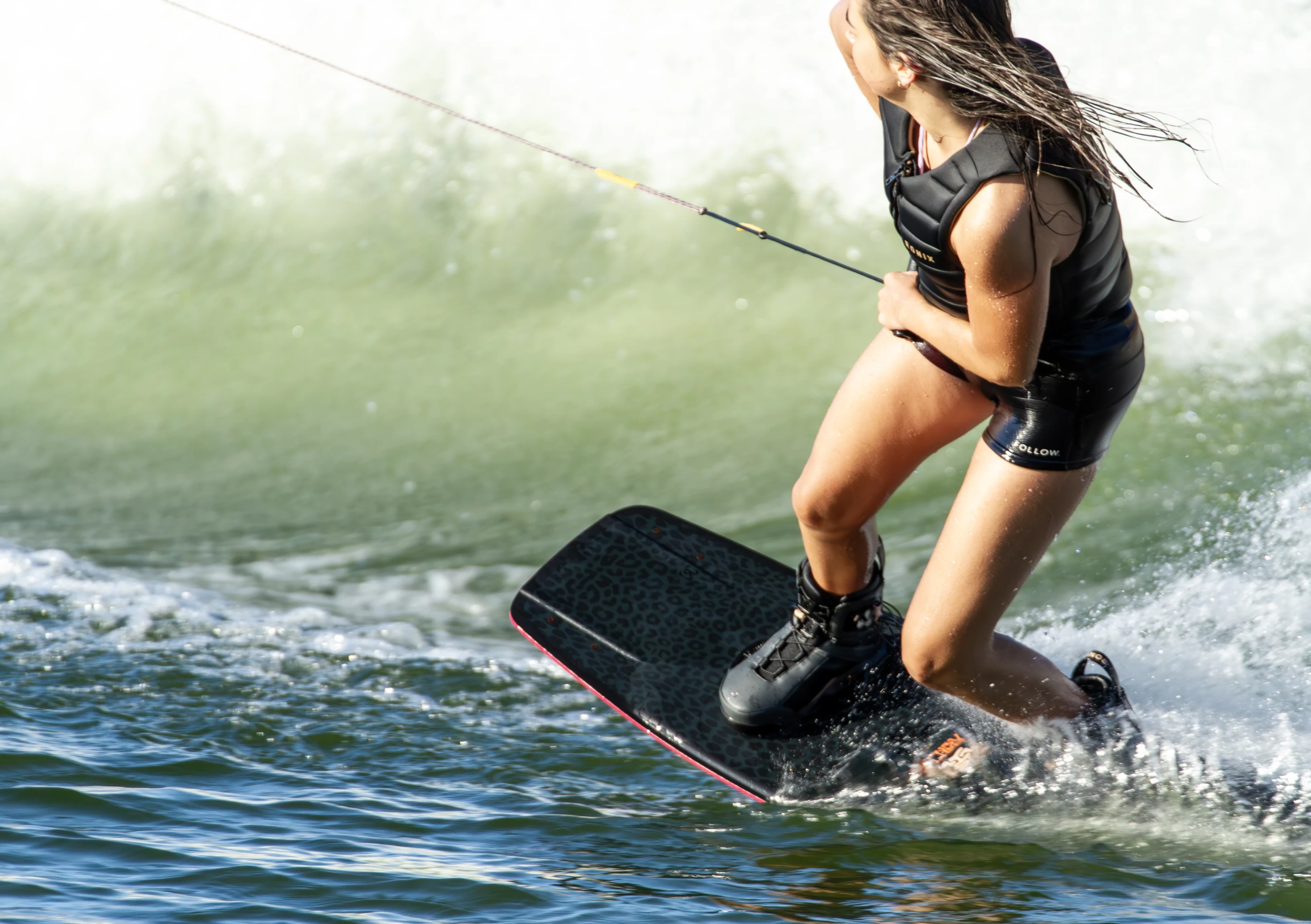 RONIX-ACTION-WAKEBOARDS-WOMENS-RISE_MG_8716