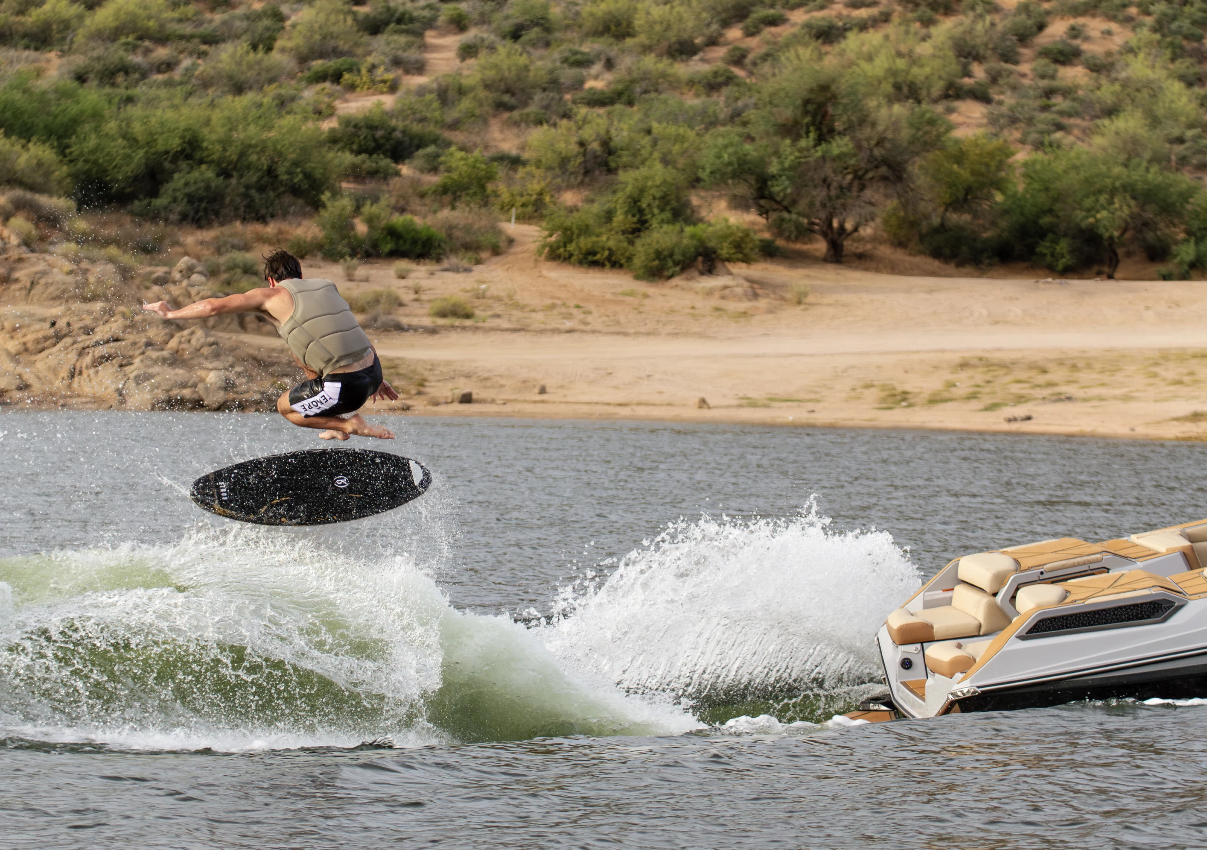 RONIX-ACTION-SURF-OSMO-SKIMMER_MG_7173