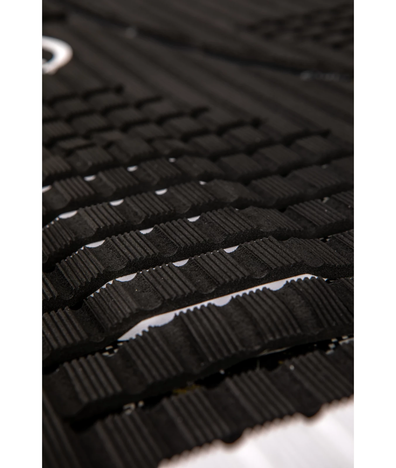 RONIX-WAKESURFER-OSMO-DARK-MATTER-SKIMMER-2027-INSET-TRACTION-PAD-TEXTURE