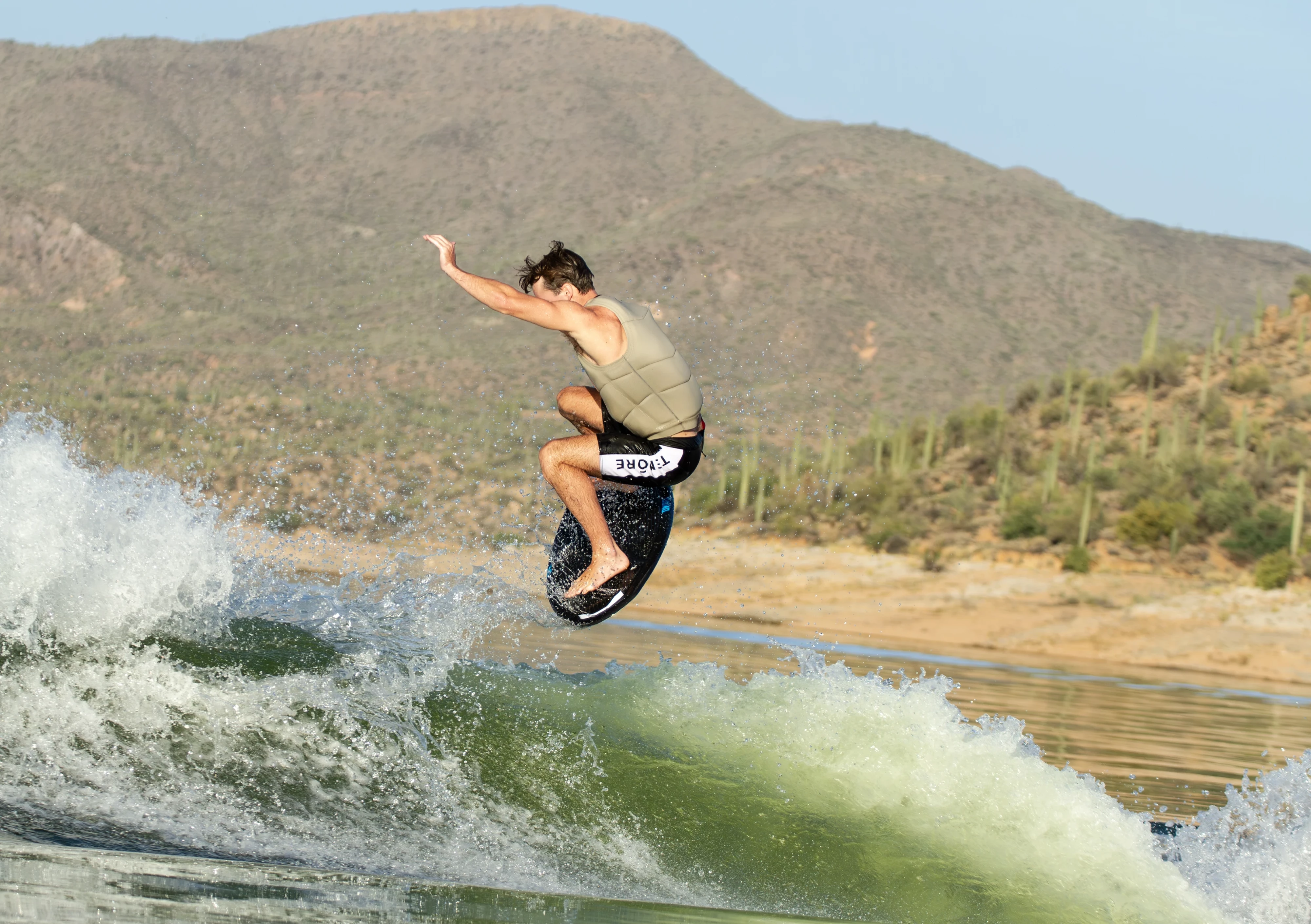 RONIX-ACTION-SURF-OSMO-TUFF-TECH_MG_7485