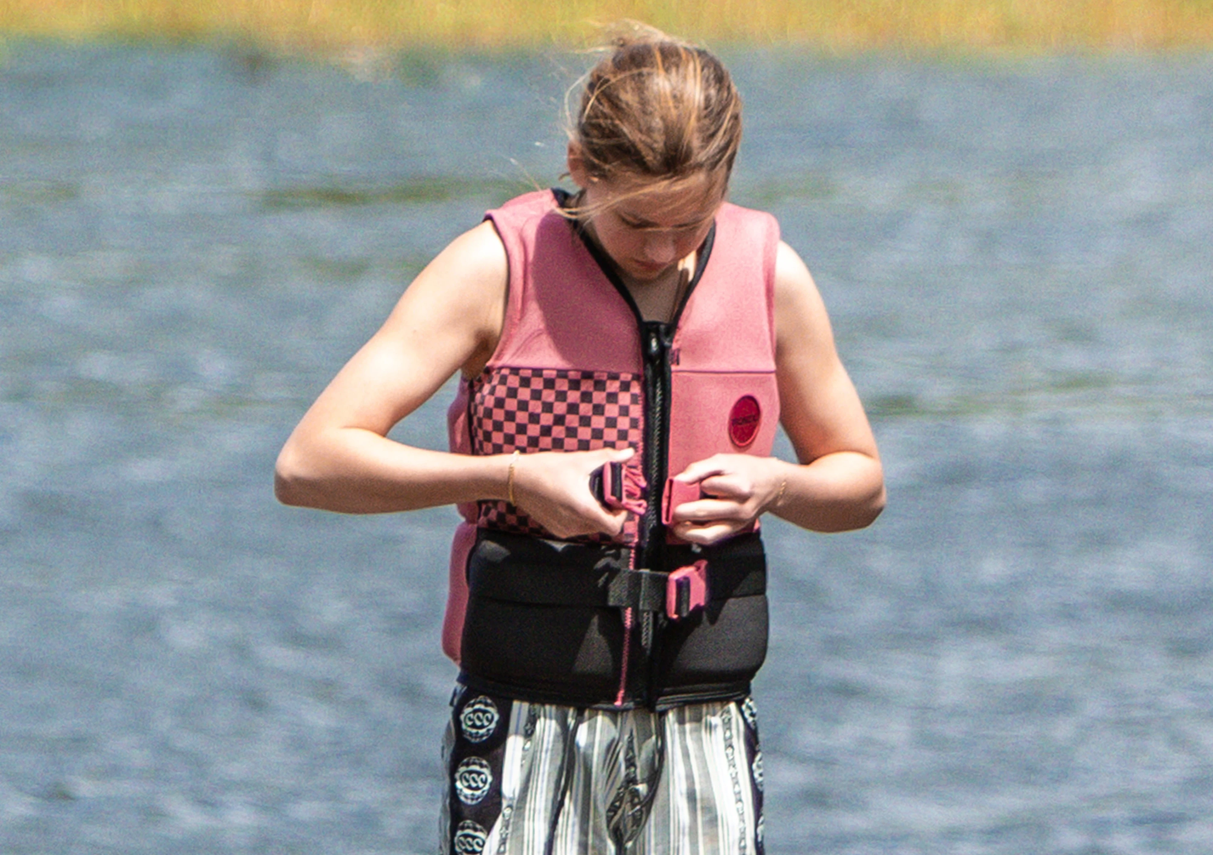 RONIX-ACTION-VESTS-ATLANTIS-JR_DR_0094