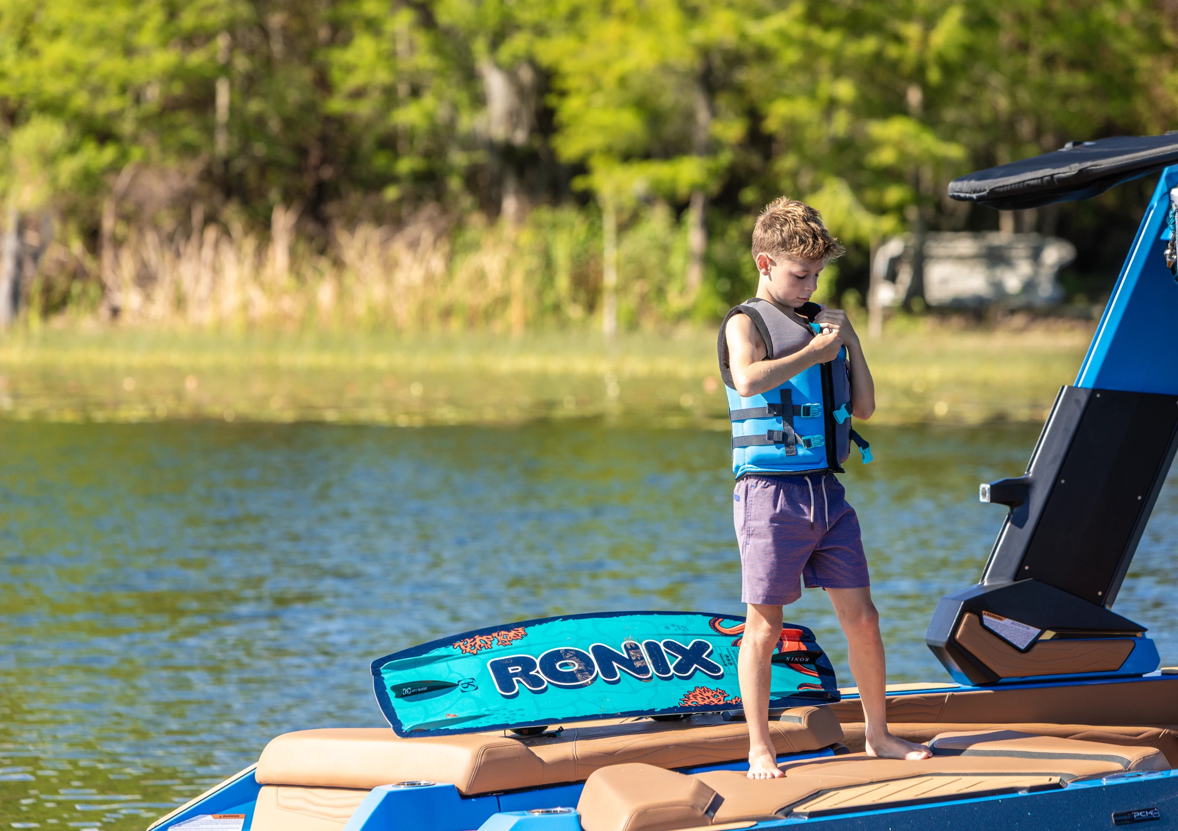 RONIX-ACTION-VESTS-VISION_DR_0631 2