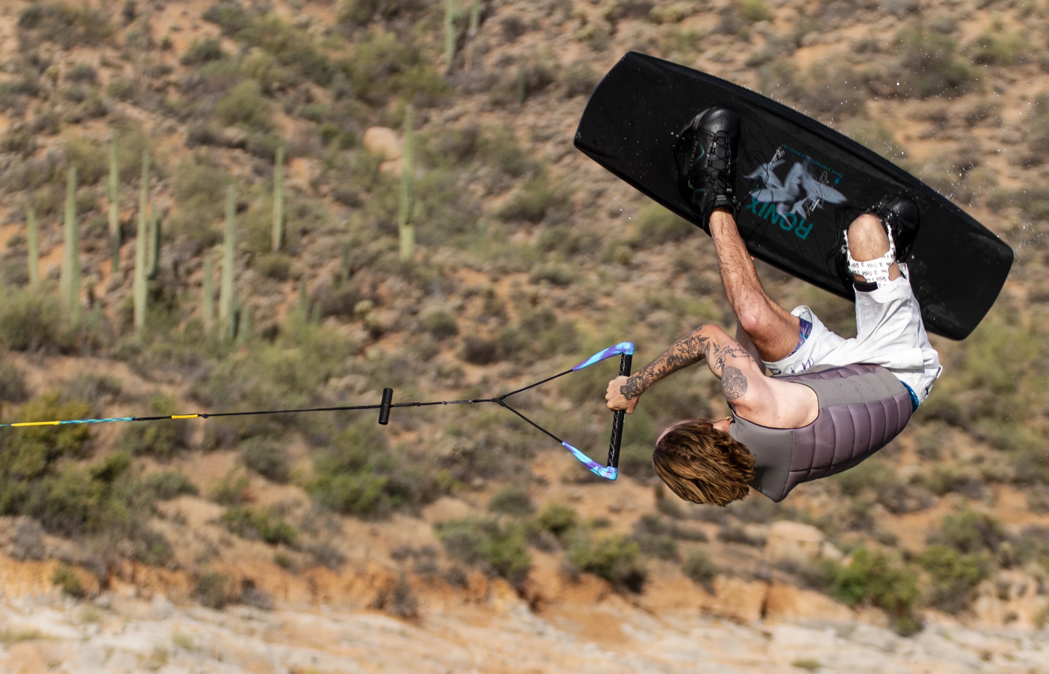 RONIX COLLECTION - RXT - SPOTLIGHT 5 TEST