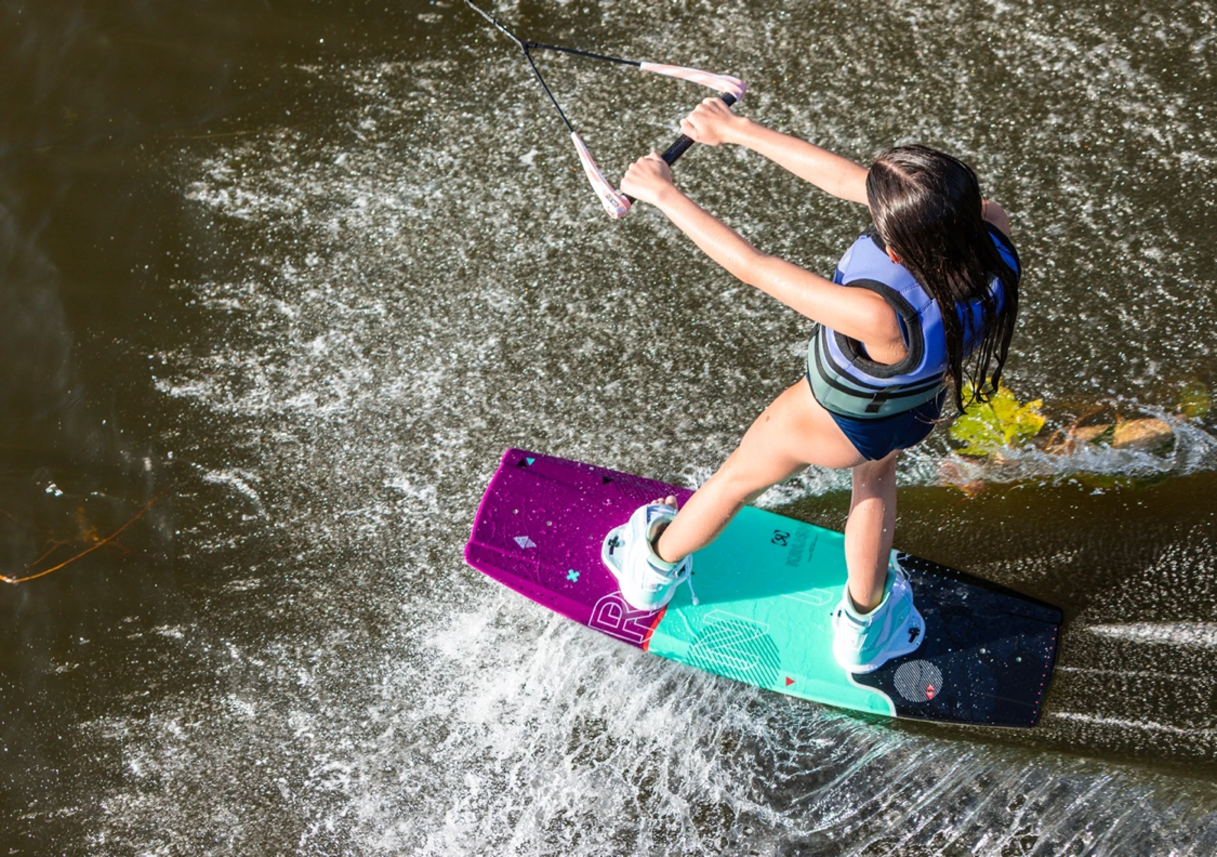RONIX-ACTION-WAKEBOARDS-WOMENS-KRUSH_DR_1022 copy