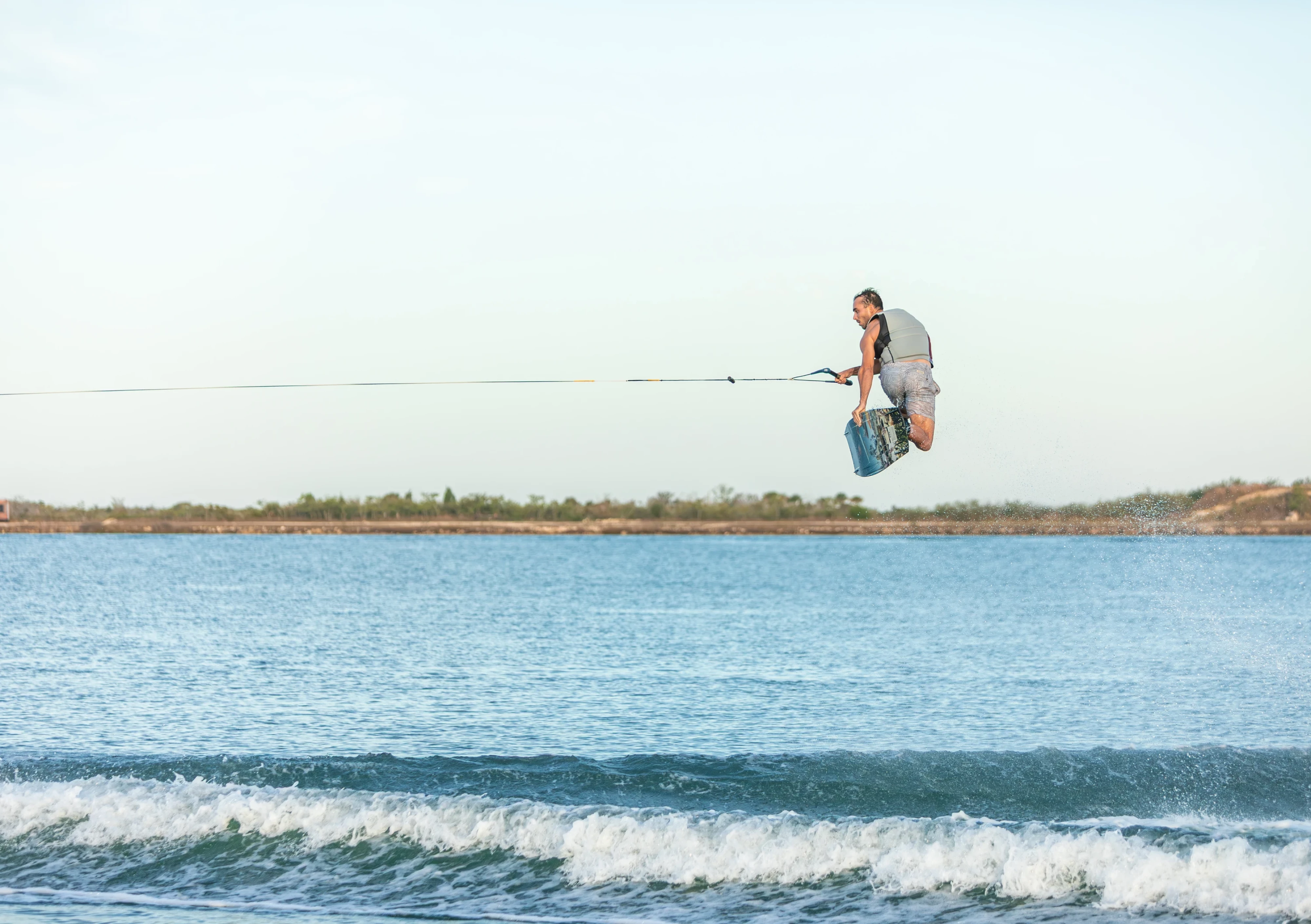 RONIX-ACTION-WAKEBOARDS-SUPREME_DR_7416