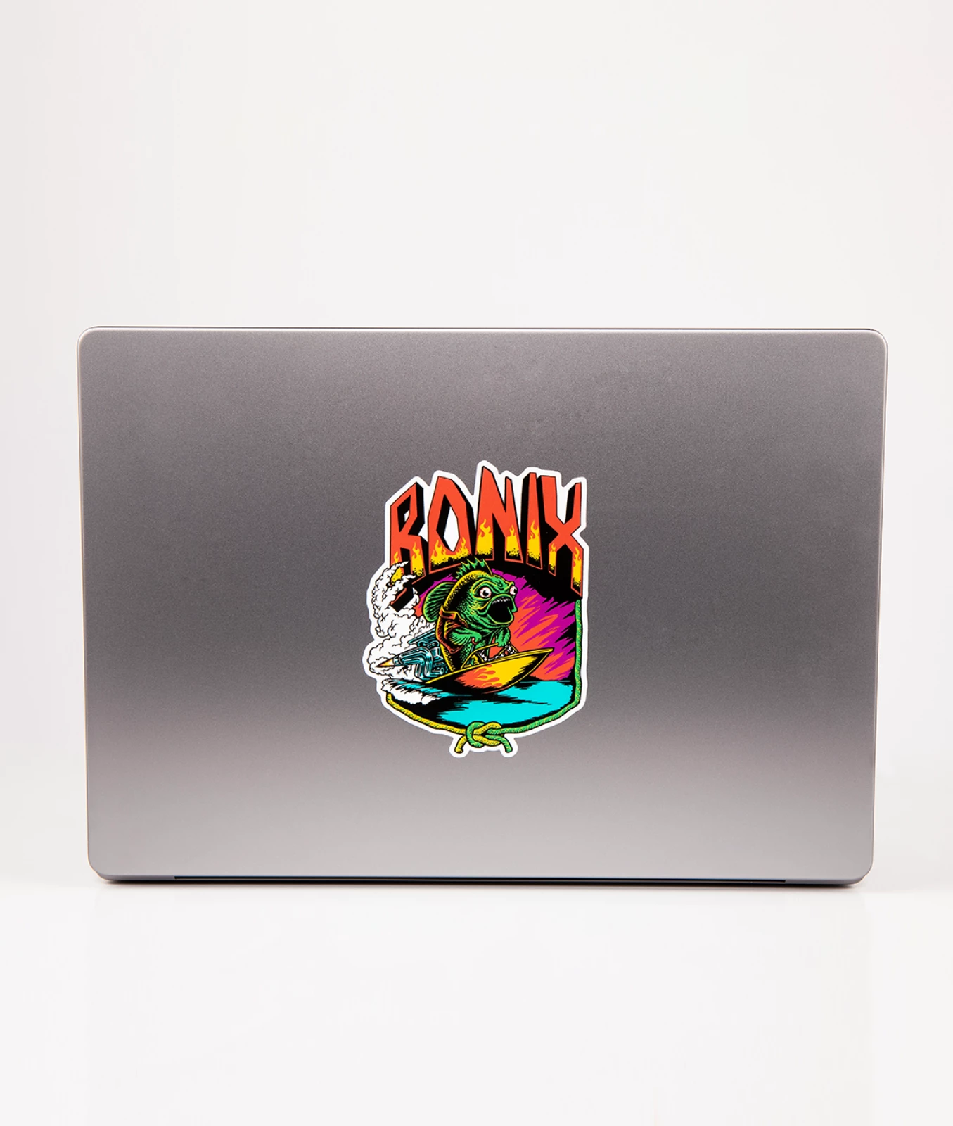 RONIX-ACCESSORIES-STICKER-SEA-BANDIT-2027-ACTION-1