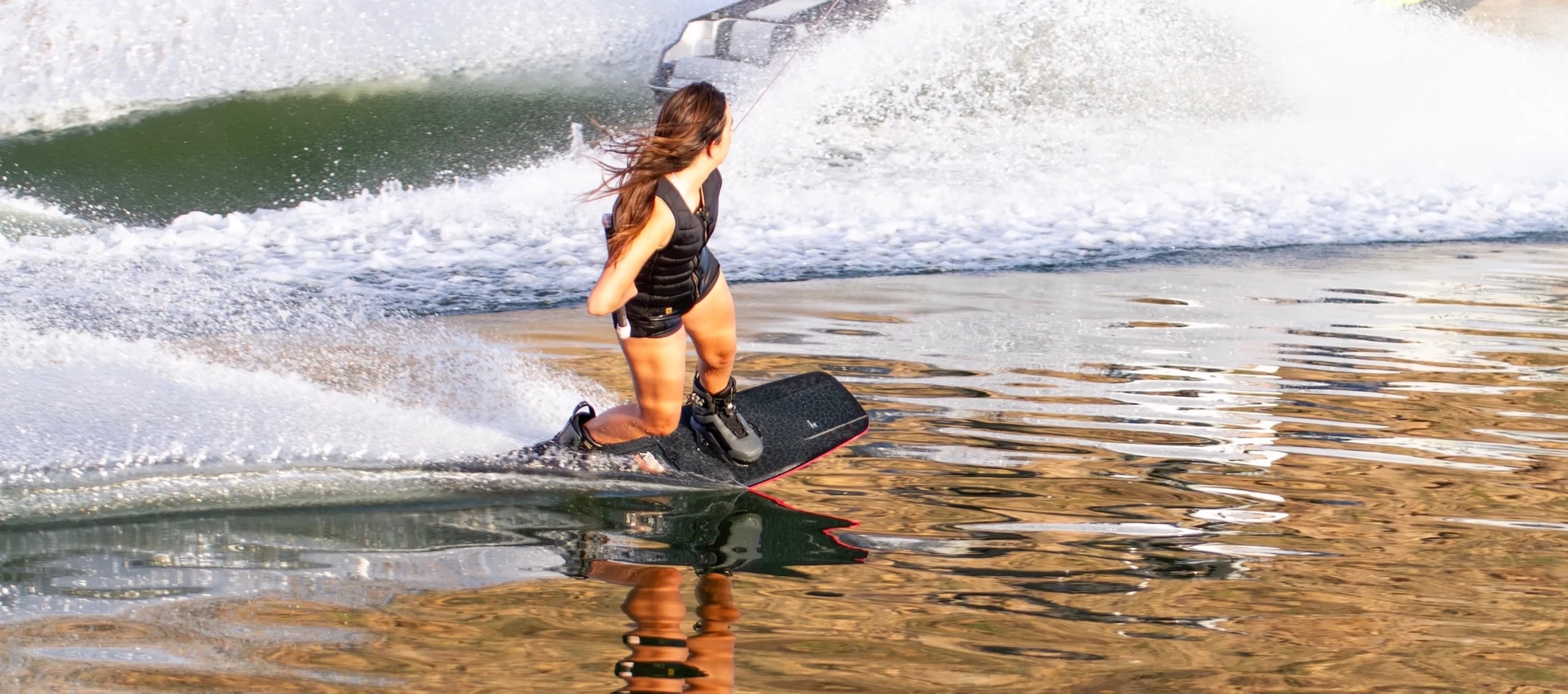 RONIX-WOMENS-HIGHEND-WAKEBOARD-RISE-AIR-CORE-12