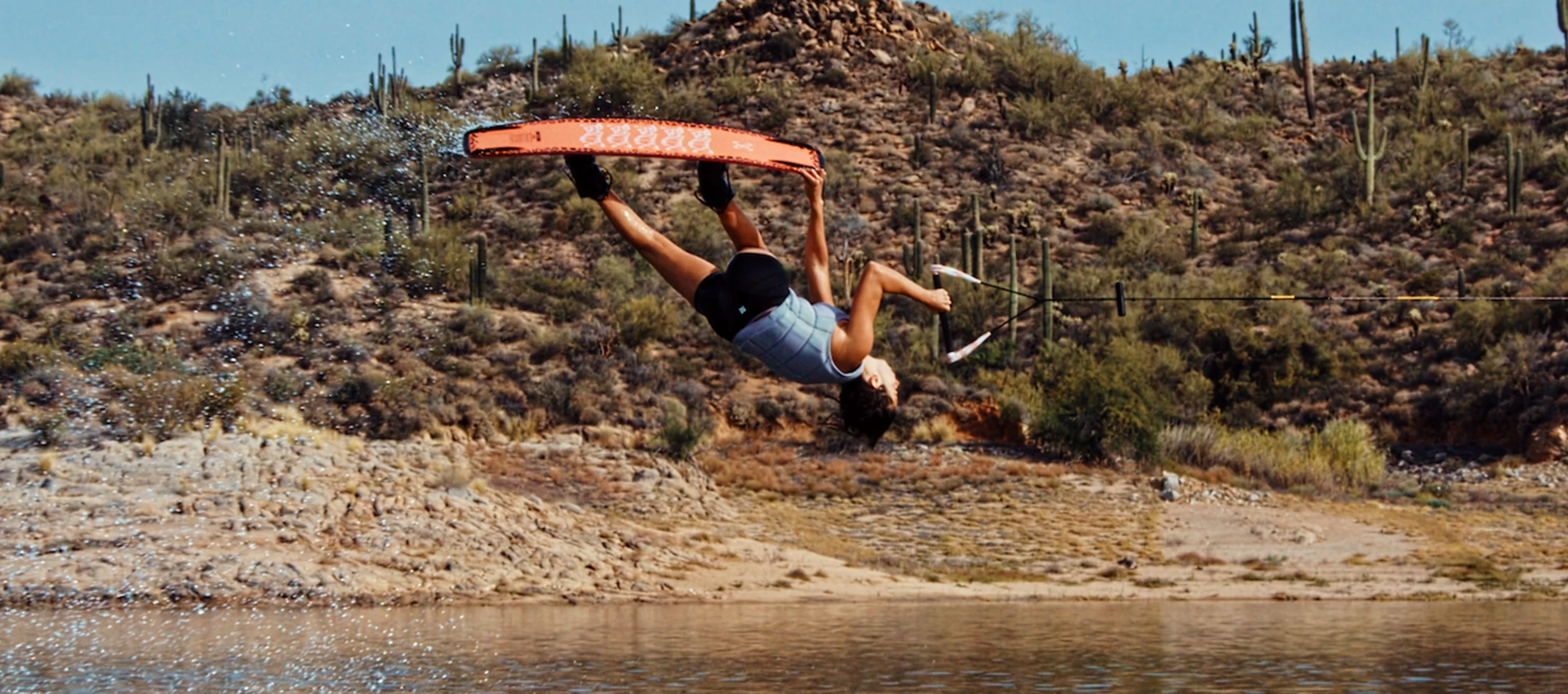 RONIX-WOMENS-HIGHEND-WAKEBOARD-RISE-AIR-CORE-21 copy