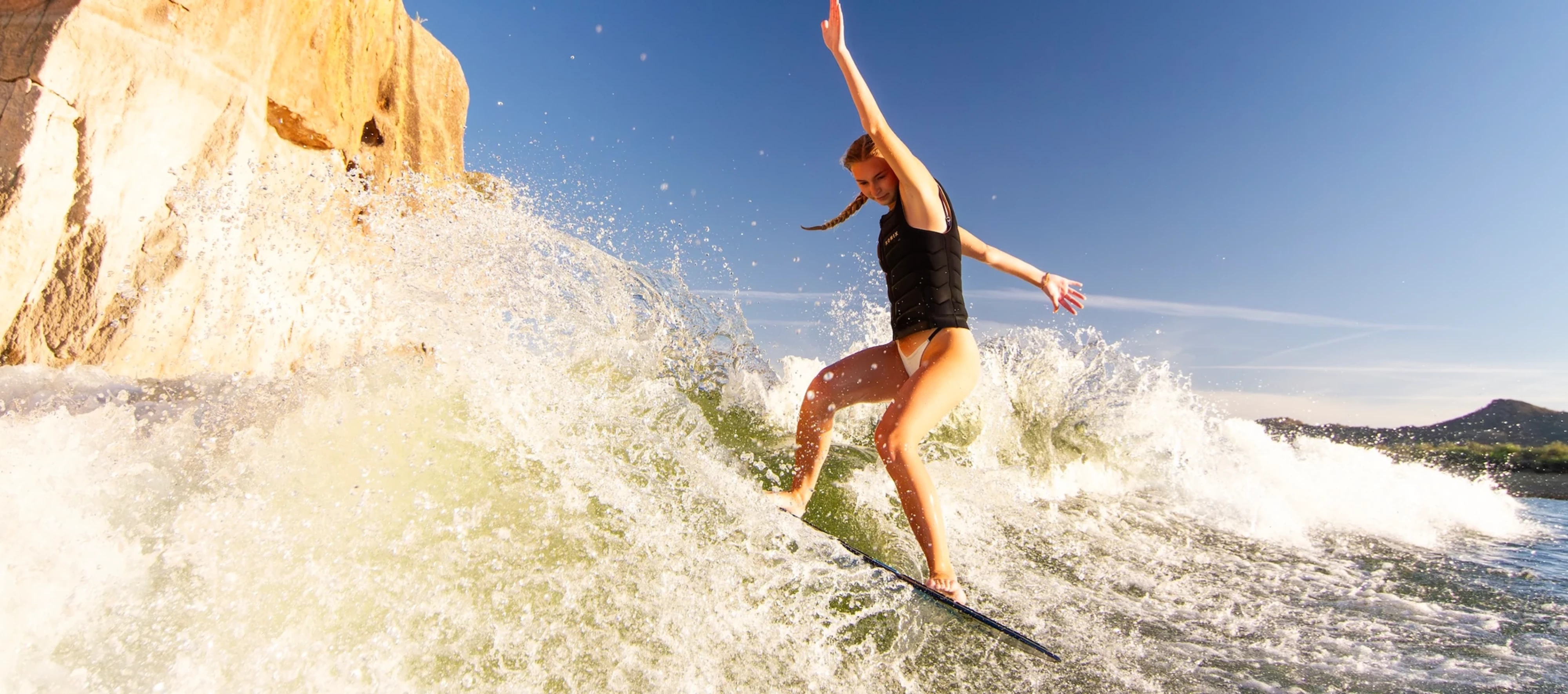 RONIX-WAKESURFERS-MOMENT-CARBON-AIR-CORE-WOMENS-SKIMMER-15 copy